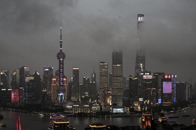 nearly-half-of-us-firms-surveyed-hold-back-on-china-investment-despite-profits