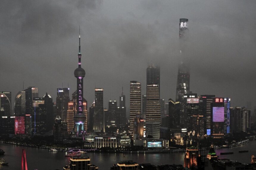 nearly-half-of-us-firms-surveyed-hold-back-on-china-investment-despite-profits