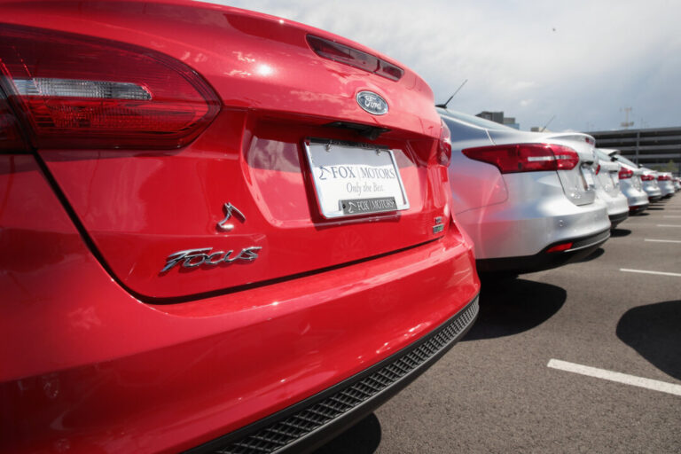 ford-recalls-255,000-vehicles-for-engine-stalls-while-driving