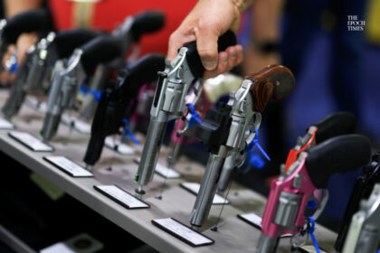 more-gunmakers-relocate-to-gop-states