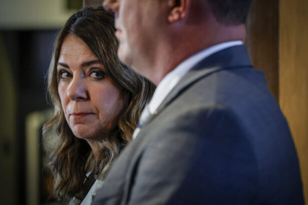 alberta-premier-calls-for-reciprocal-respect-after-assembly-of-treaty-chiefs-accuse-her-of-treason