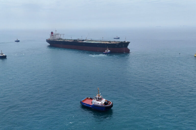 oil-prices-tumble-following-us–iran-agreement,-sanctions-relief