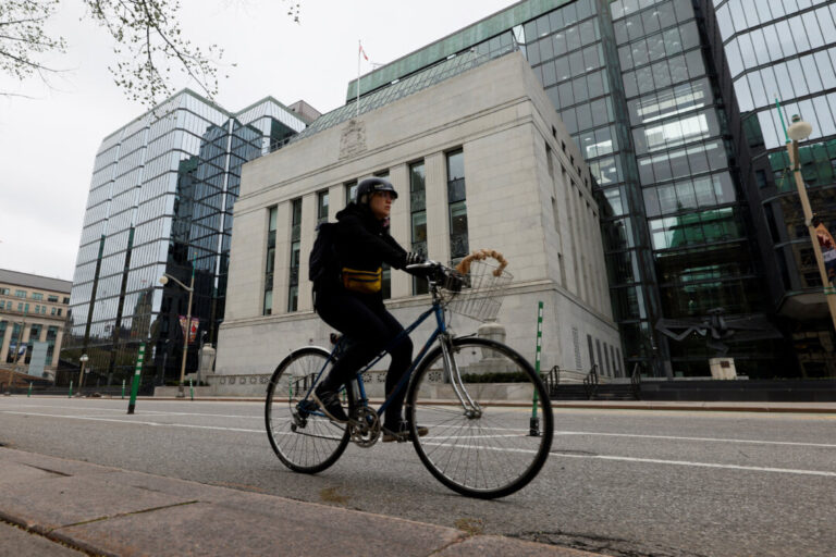 majority-of-canadians-favour-2-percent-inflation-target,-bank-of-canada-says