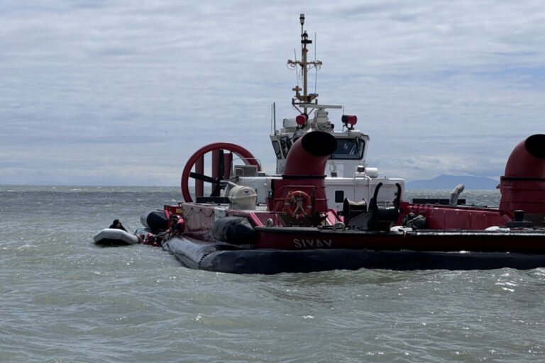 bc-sailors-tell-of-harrowing-choices-in-rescue-of-charter-sinking-survivors