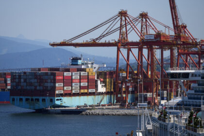 shipping-rates-soar-as-retailers-race-to-beat-looming-us-tariffs