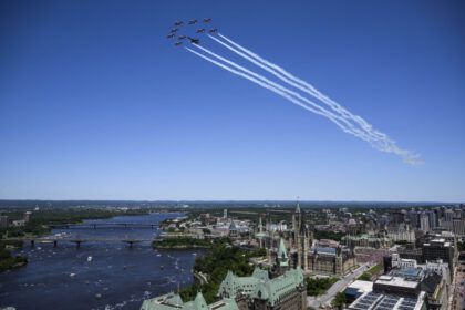canadian,-american-air-forces-to-conduct-joint-flypast-in-ottawa-for-fourth-of-july