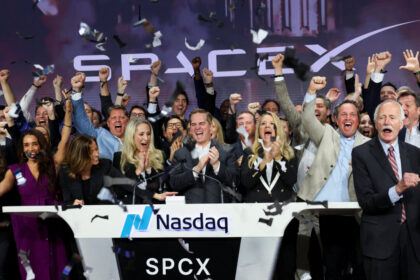 nasdaq-100-welcomes-spacex-only-15-days-after-blockbuster-ipo