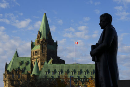 liberals-shut-down-ethics-committee-meeting-on-government’s-condo-bailout-plan