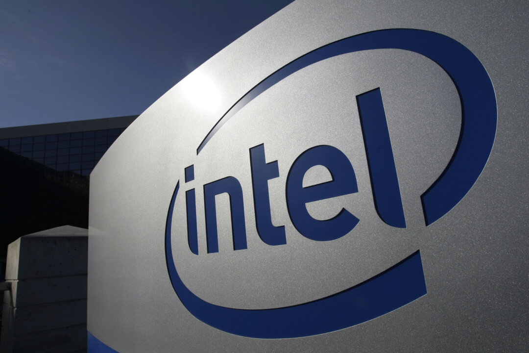 sen.-cotton-questions-intel-on-new-ceo’s-china-ties