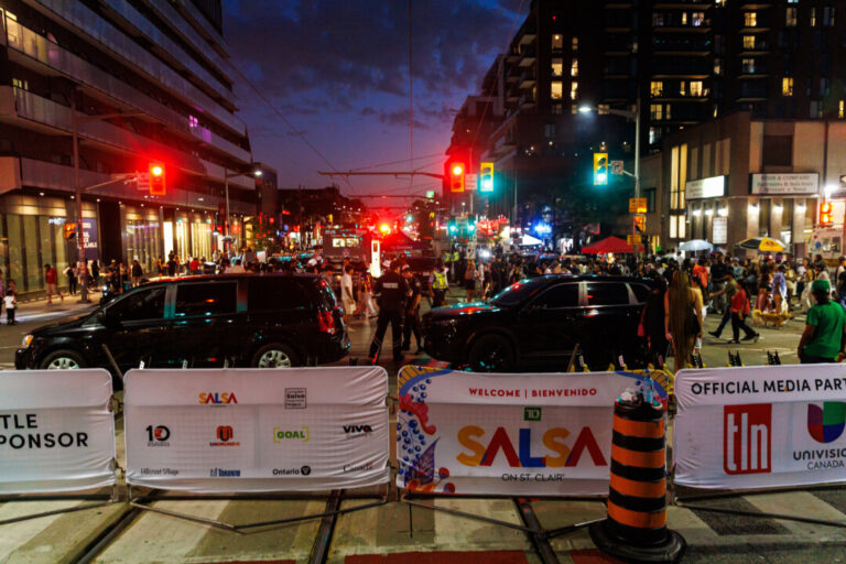 cn-tower-dims-lights-in-tribute-after-deadly-shooting-at-toronto-street-festival
