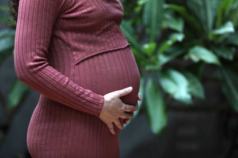 what-research-shows-about-canada’s-falling-fertility-rate