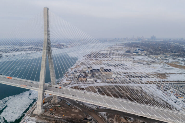 what’s-in-the-new-gordie-howe-bridge-deal,-and-what-we-still-don’t-know