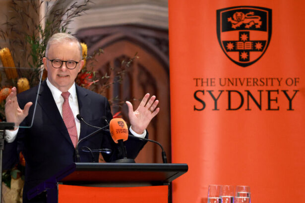 australia-to-mandate-data-centre-builders-cover-the-cost-of-electricity-use