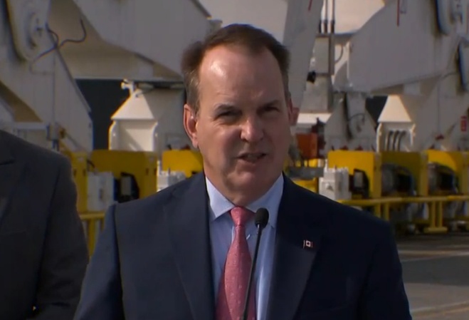ottawa-refers-vancouver-port-expansion-to-major-projects-office