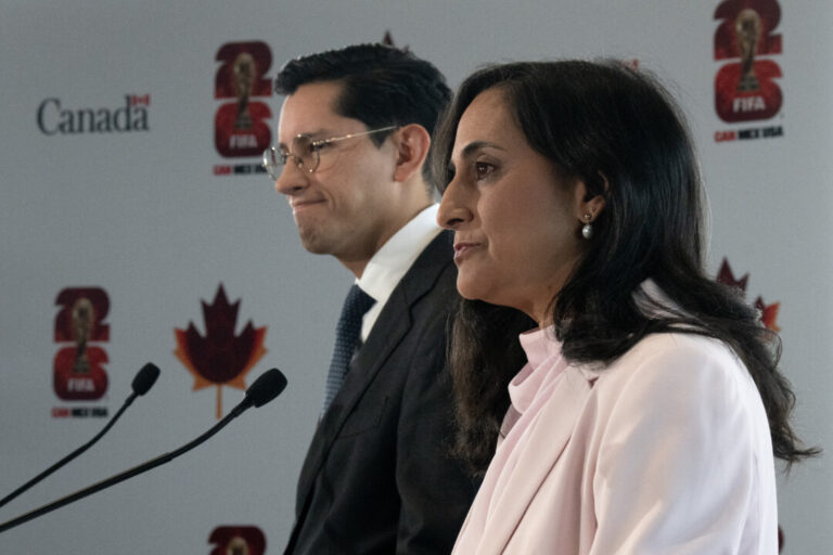 anand-hosts-mexican-counterpart-amid-uncertainty-over-cusma