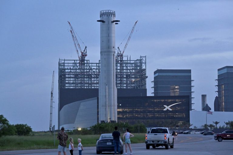 spacex-moves-starship-launch-attempt-to-thursday