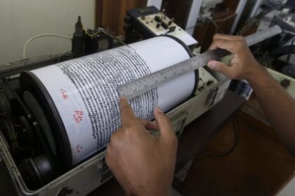 magnitude-5.6-earthquake-rumbles-off-bc-coast-west-of-vancouver-island