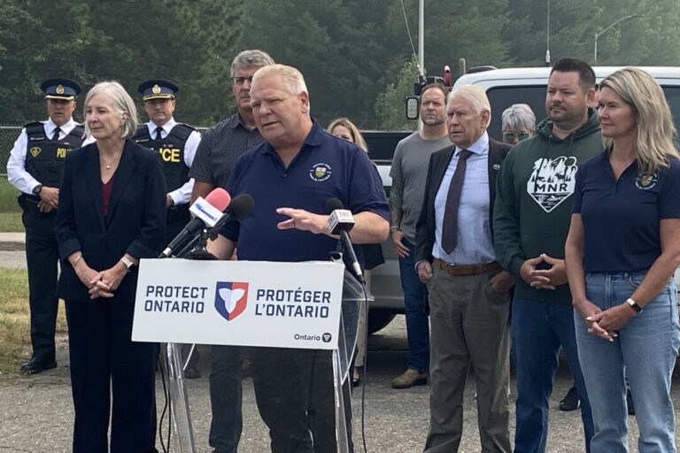 more-than-1,800-people-evacuated-as-wildfires-sweep-across-northern-ontario