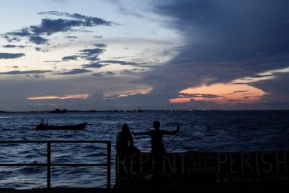 ferry-carrying-133-people-capsizes-off-guyana’s-coast,-leaving-dozens-missing