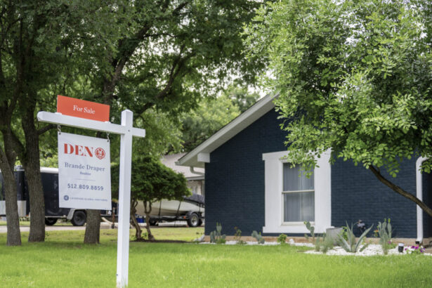 us-household-income-needed-to-buy-starter-homes-nearly-doubles-since-2019:-realtor