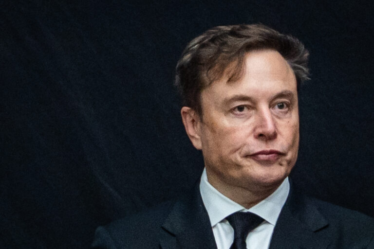 capex-growth-jitters-drag-down-shares-of-alphabet,-tesla