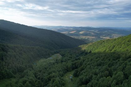 zelenskyy-launches-‘carpathian-initiative’-with-focus-on-post-war-future