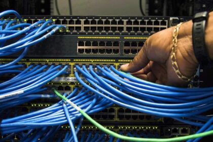 teksavvy,-other-independent-carriers-ask-crtc-to-reduce-wholesale-internet-rates