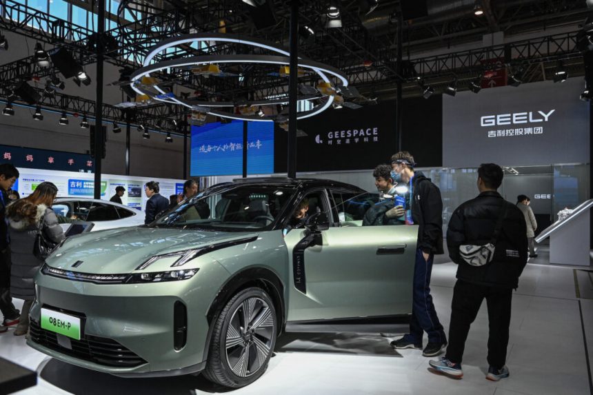 ford-gives-geely-european-manufacturing-foothold,-drawing-rebuke-from-washington