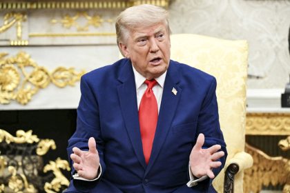 trump-says-us-is-‘locked-and-loaded’-for-massive-attack-on-iran