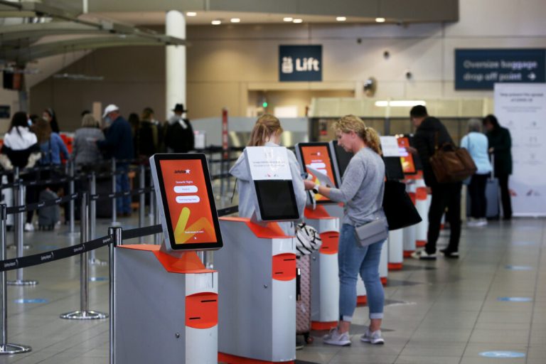 budget-airline-jetstar-to-scrap-7-kilogram-carry-on-weight-limit