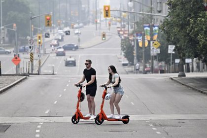 nova-scotian-children-under-14-will-soon-be-banned-from-e-scooters-and-e-bikes