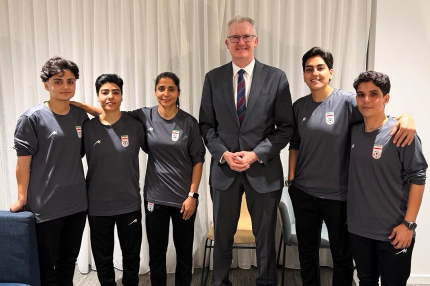 iranian-soccer-players-who-sought-asylum-in-australia-granted-citizenship