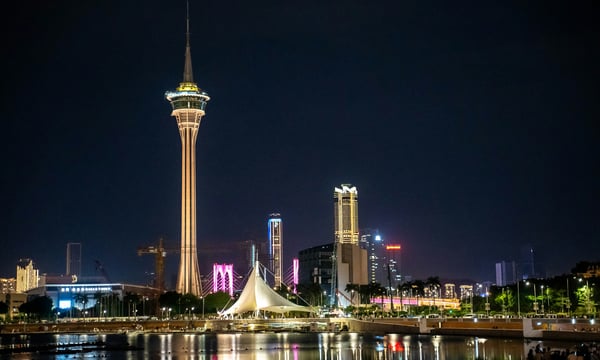 as-integration-in-the-greater-bay-area-accelerates,-small-businesses-in-macau-suffer