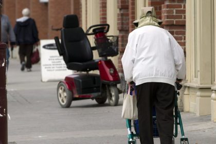 old-age-security-boost-takes-effect-july-29:-what-the-payment-bump-means-for-you