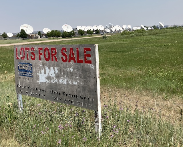 cheyenne-data-center-boom-brings-high-tech-and-high-anxiety-to-the-high-plains