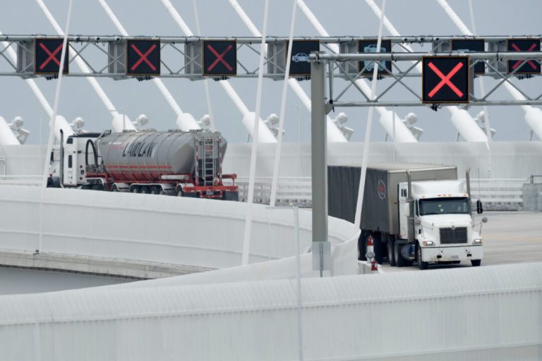 house-committee-meeting-today-to-debate-gordie-howe-bridge-deal