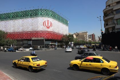 trump-says-us-‘only-semi-negotiating’-with-iran