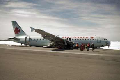 ns-court-approves-$18m-class-action-settlement-in-2015-air-canada-crash-landing