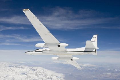 nasa-aircraft-flies-high-over-bc-wildfires-to-study-pyrocumulonimbus-clouds