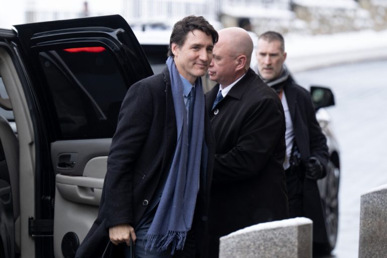 judicial-review-of-ethics-ruling-in-trudeau-case-can-proceed,-supreme-court-says