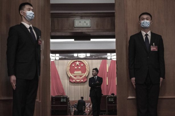 china’s-beidaihe-meetings-focus-on-2027-leadership,-ai,-and-chip-push