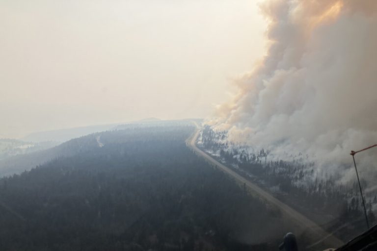 cold-front-could-escalate-bc-wildfires-ahead-of-august-long-weekend