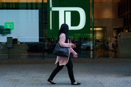 most-canadians-confident-they-can-spot-fraud-despite-risky-online-habits:-poll