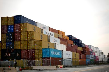trade-court-upholds-trump’s-shutdown-of-$800-de-minimis-duty-exemption