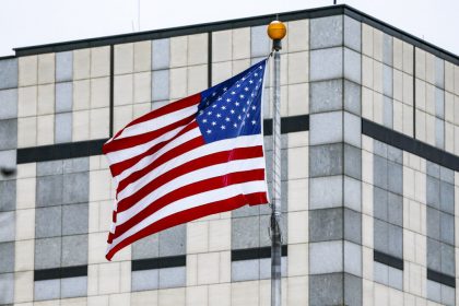 us-issues-security-alerts-for-americans-in-middle-east