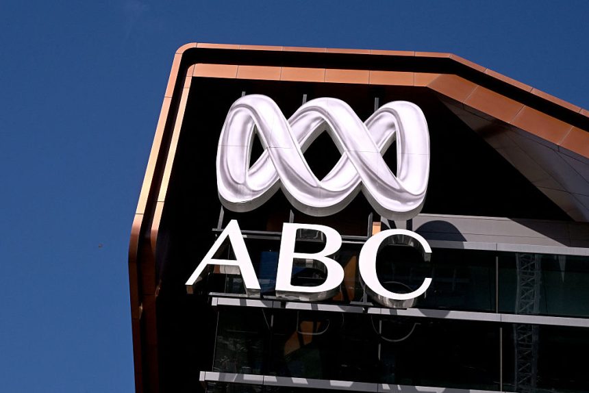 labor-minister-criticises-abc-segment-as-rinehart-files-lawsuit