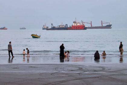canada-sanctions-five-iranian-officials-over-blockade-of-strait-of-hormuz