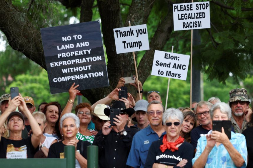 south-african-land-expropriation-law-faces-legal-challenge