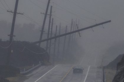 tropical-storm-lala-leaves-hawaii’s-big-island,-impacting-state-capital
