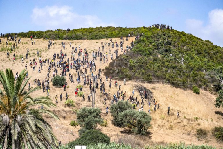 morocco-arrests-294-migrants-attempting-to-enter-spain’s-city-of-ceuta